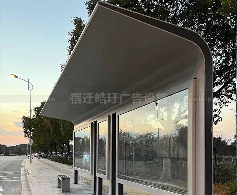 深入了解公交候車亭廠家的設(shè)計(jì)理念
